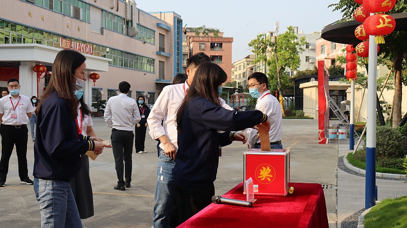 ���������ܼ��װ�������������Ա��Я�ֹ���